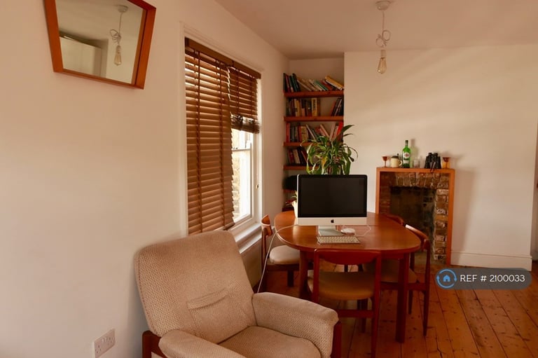 image for 1 bedroom flat in Devereux Road, Southend-On-Sea, SS1 (1 bed) (#2100033)