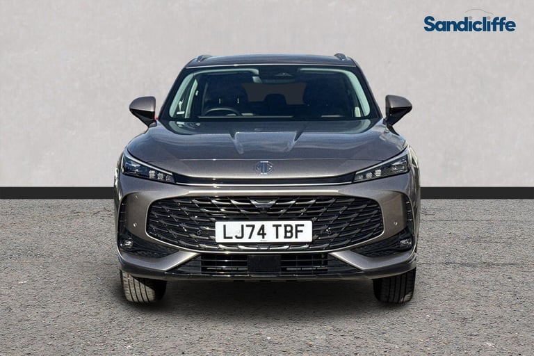 2025 MG MG HS 106290 Hatchback Petrol Manual