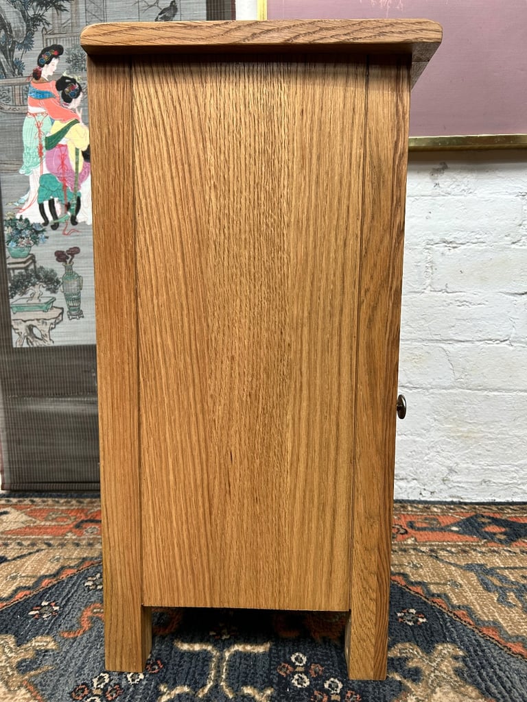 Dunelm Bedise Table in Oak 