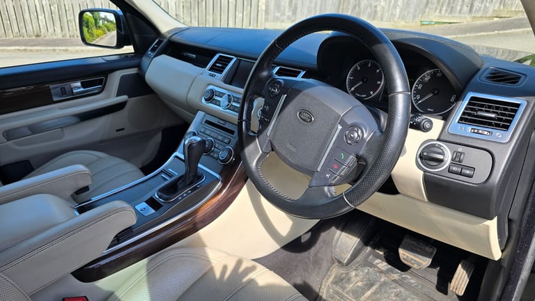 Land Rover, RANGE ROVER SPORT, Estate, 2010, Semi-Auto, 2993 (cc), 5 doors