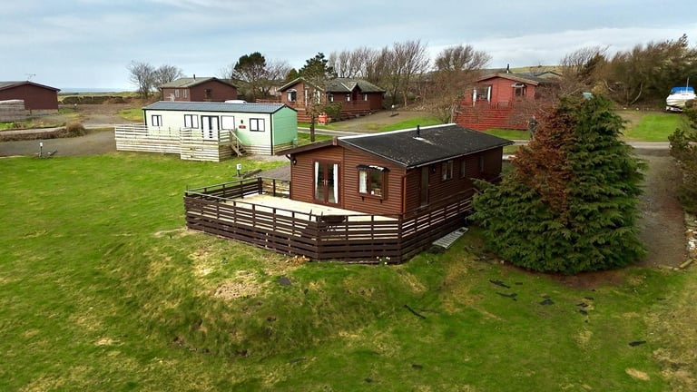 EXQUISITE WOODEN LODGE - AN UNBEATABLE OFFER ON A LUXURY HOLIDAY HOME! in Kirkcu