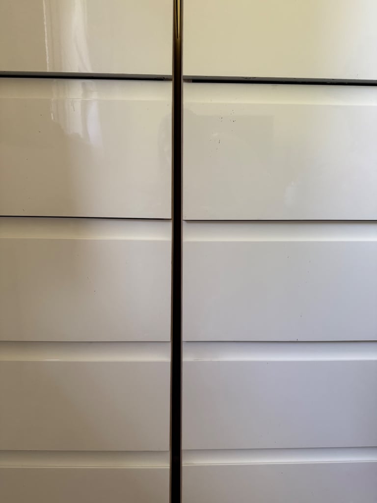 2x White Gloss Tall Drawers – £80