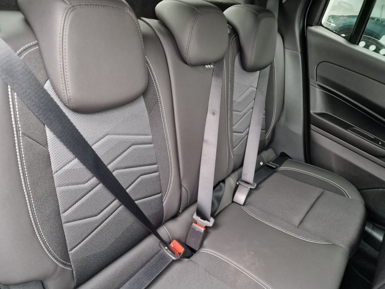 2024 Jeep Avenger 115kW Altitude 54kWh 5dr Auto Hatchback Electric Automatic