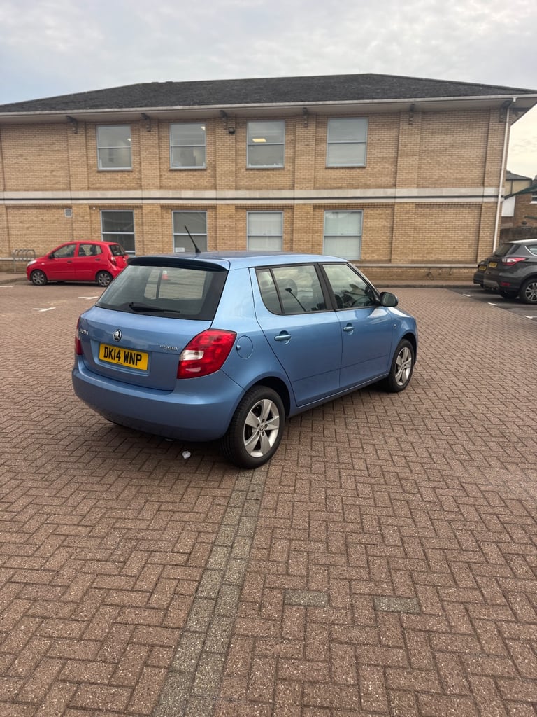 Skoda, FABIA, Hatchback, 2014, Manual, 1598 (cc), 5 doors