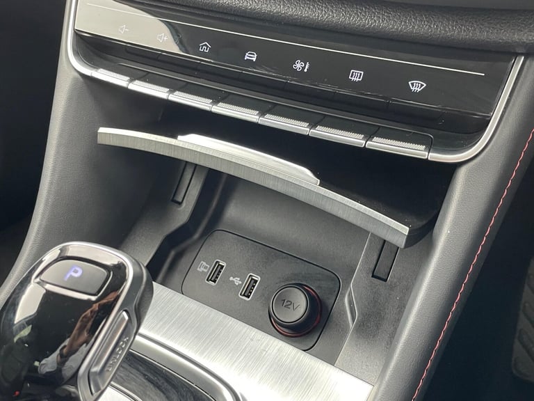 2023 MG MG HS 1.5 T-GDI 16.6kWh Trophy Auto Euro 6 (s/s) 5dr ESTATE Petrol/Electric Hybrid Automatic