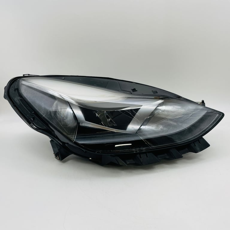 Tesla Model 3 Headlight Right Driver Side 2020 - 2024 [l279]