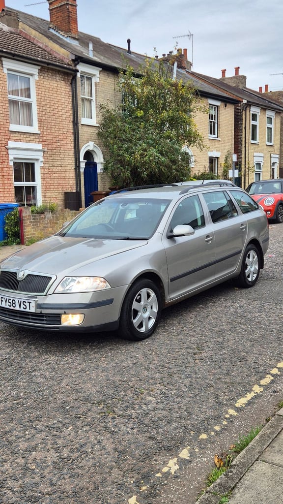 Skoda, OCTAVIA, Estate, 2008, Semi-Auto, 1896 (cc), 5 doors