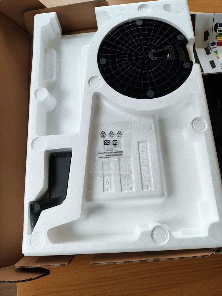 22inch LCD monitor