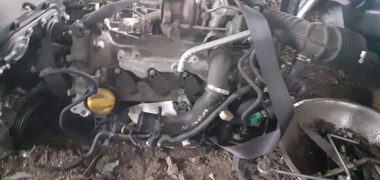 Car engines and gearbox for Low price sale please call