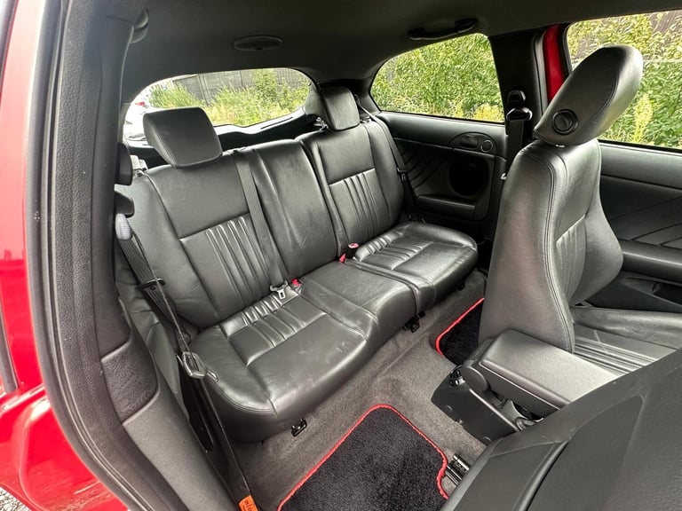 2006 Alfa Romeo 147 1.6 TS Lusso 3dr HATCHBACK Petrol Manual