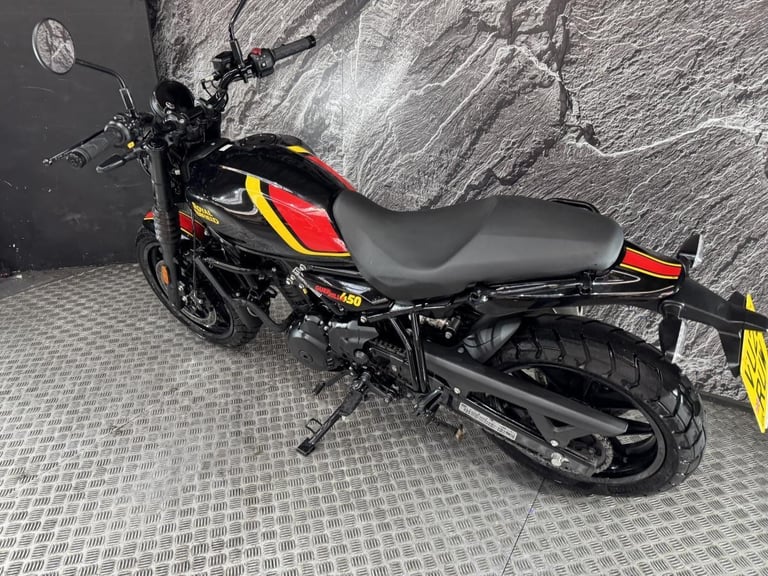 ROYAL ENFIELD GUERRILLA 450 2025