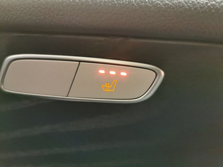 2018 Mercedes-Benz GLC 2.1 GLC220d AMG Line SUV 5dr Diesel G-Tronic+ 4MATIC Euro 6 (s/s) (170 ps)...