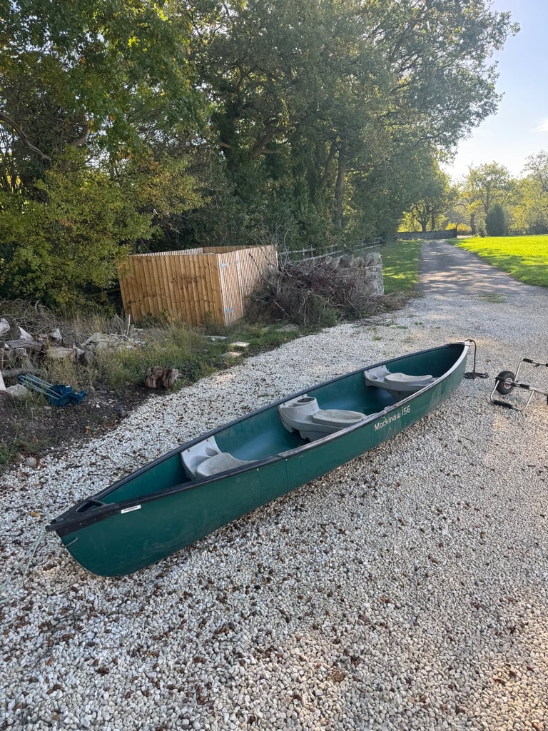 image for Canadian Canoe 17 ft long ( 3 person )