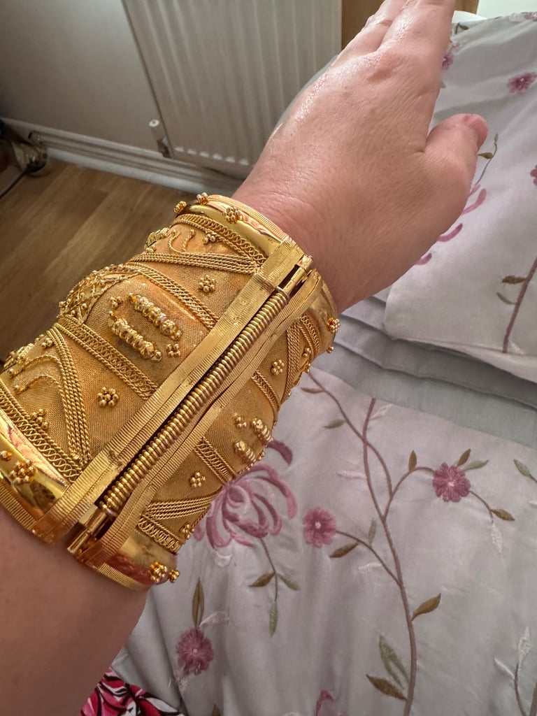 Beautiful pair of African hinged bangles