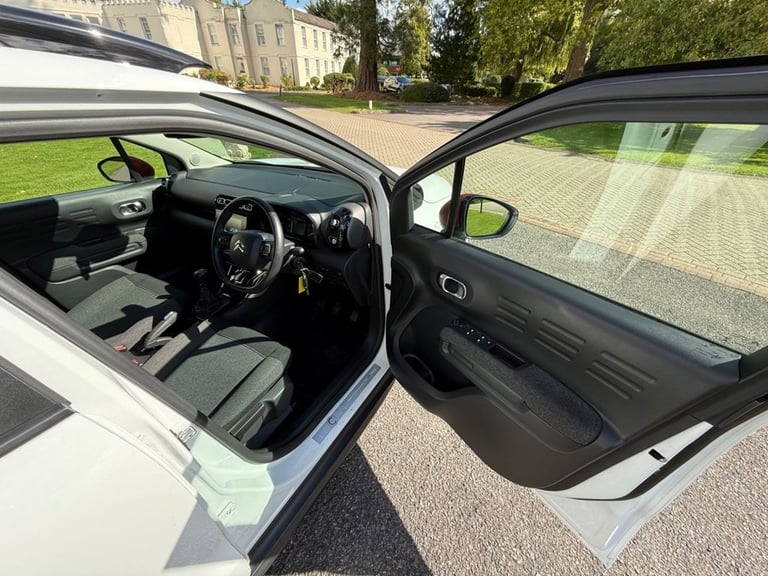 2021 Citroen C3 Aircross 1.2 PureTech C-Series SUV 5dr Petrol Manual Euro 6 (s/s) (110 ps) Hatchb...