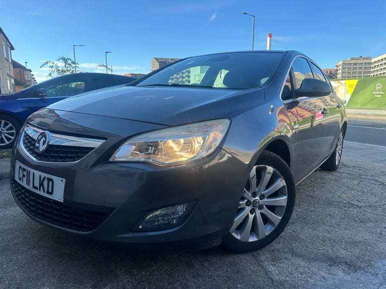 2011 VAUXHALL ASTRA 1.6 AUTOMATIC