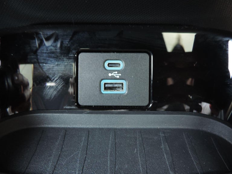 2024 Ford Mustang Mach-E Extended Range 91kWh Premium AWD 5dr HATCHBACK Electric Automatic