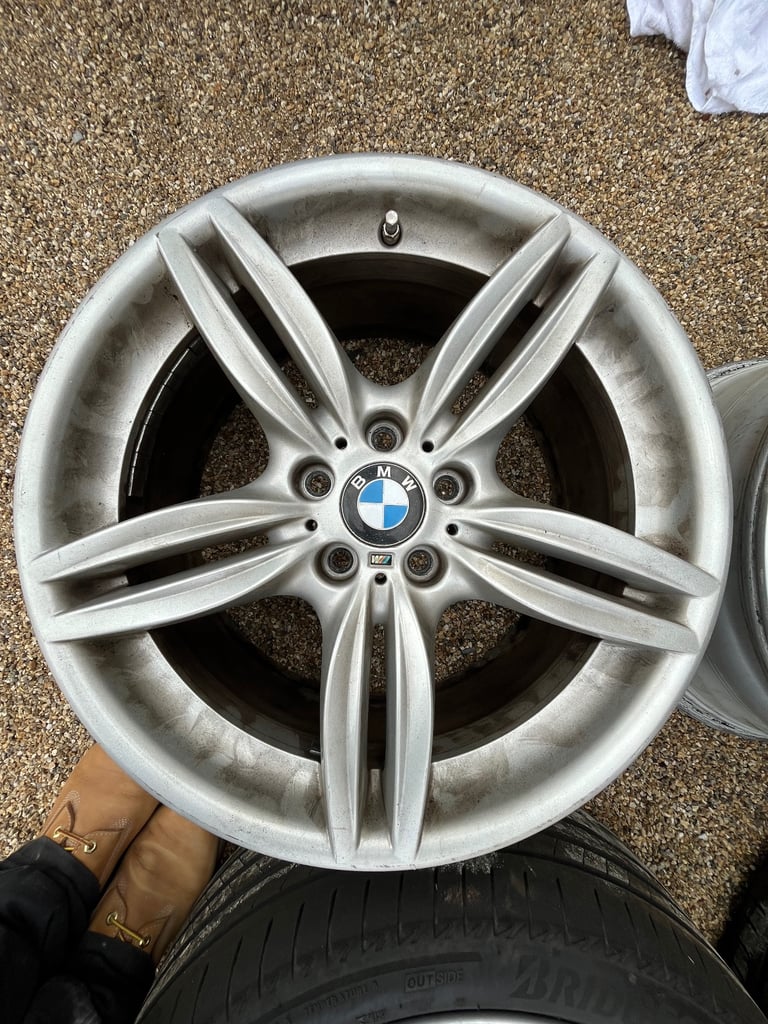 🛞 Genuine BMW 19” M Sport Alloy Wheels – Staggered Set with 2x Bridgestone Run Flat Tyres 🛞