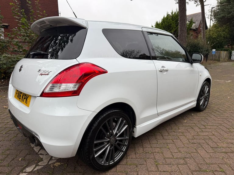 SUZUKI SWIFT 1.6 Sport 2016