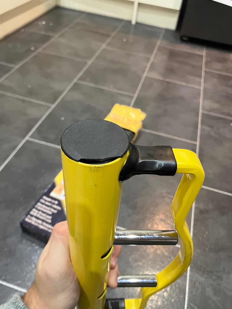 Milenco Steering Wheel Lock - High Security Sold Secure Gold - Brand New