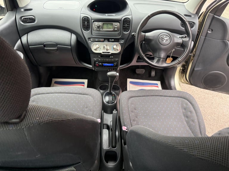 2005 Toyota Yaris Verso 1.3 VVT-i T3 5dr MPV Petrol Automatic