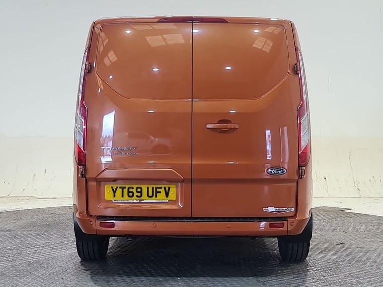 ORANGE FORD TRANSIT CUSTOM 2.0 280 ECOBLUE LIMITED PANEL VAN 5DR L1 H1 EURO 6 1