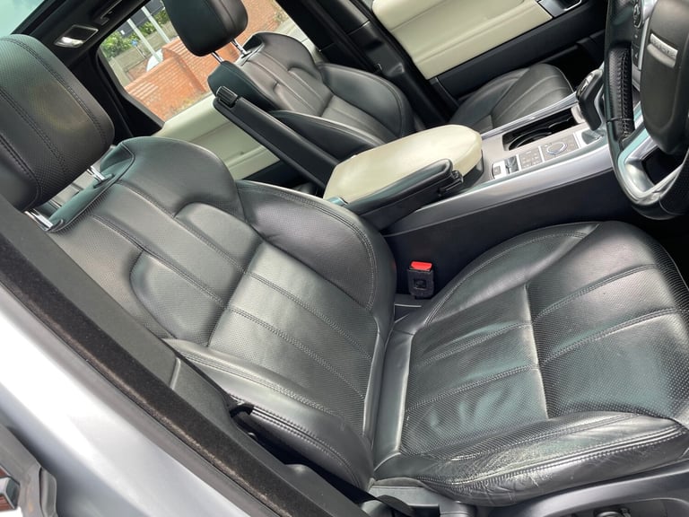 2017 Land Rover Range Rover Sport 3.0 SDV6 [306] HSE 5dr Auto ESTATE Diesel Automatic