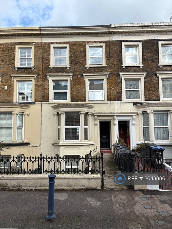 1 bedroom flat in Grange Road, Ramsgate, CT11 (1 bed) (#2643886)