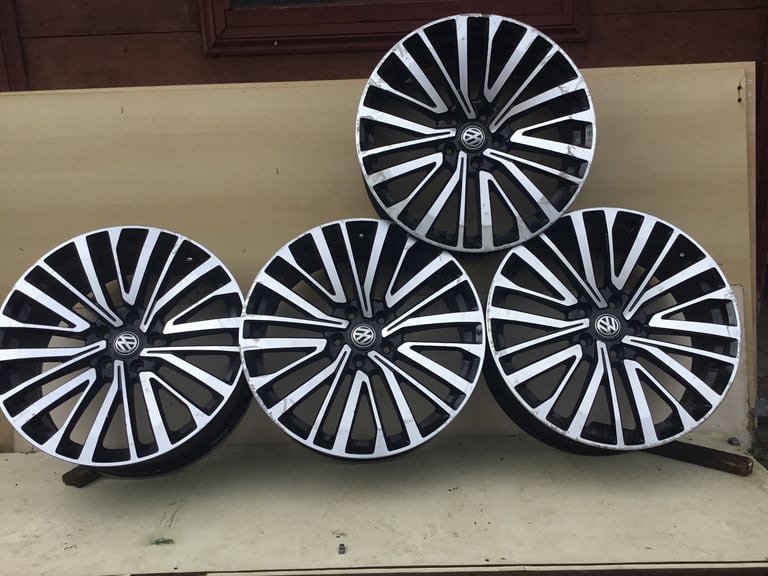 Alloy wheels X4 20” VW 5x120 Range Rover, Touareg , bmw