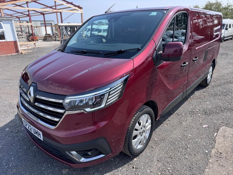2022 Renault Trafic 2.0 DCI Sport 150BHP LL30 LWB. Same as Nissan Primastar. 