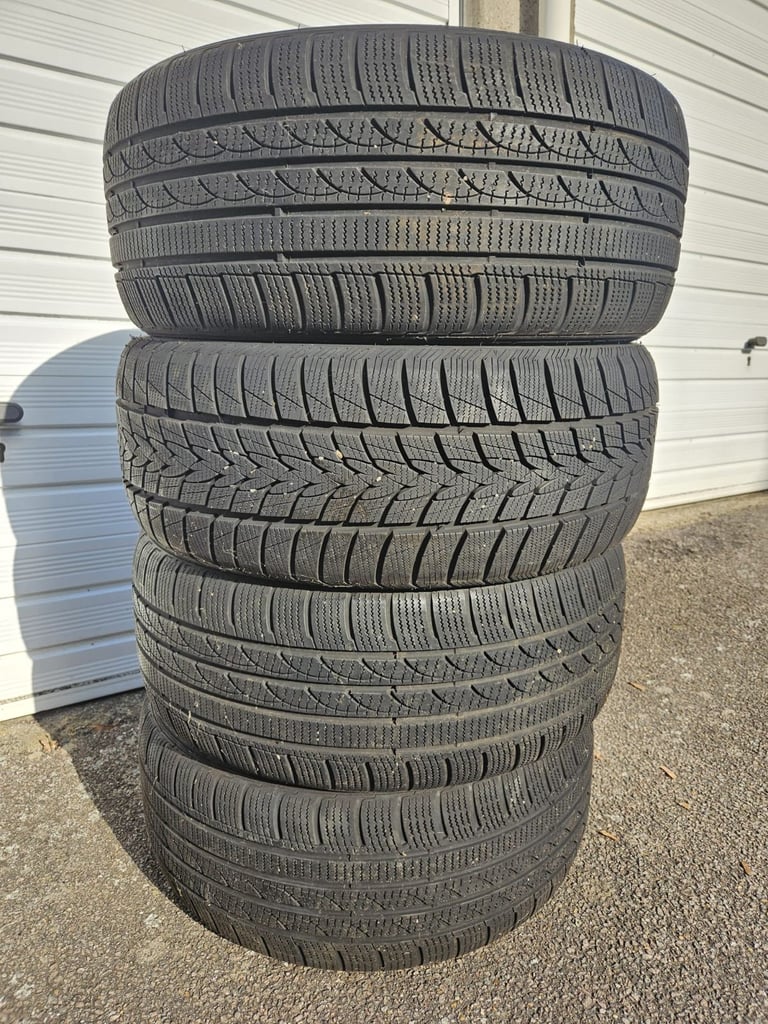 4 Winter Tyres – 225/50R17 98V XL – TRISTAR SNOWPOWER 