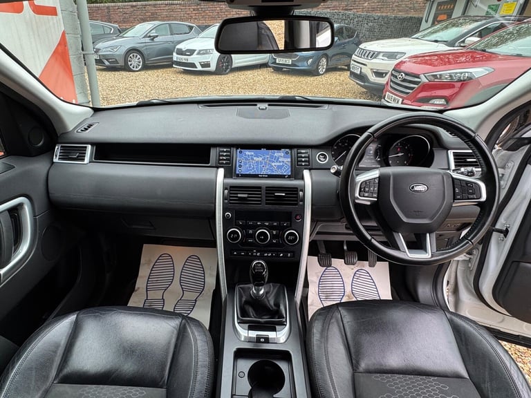 2017 Land Rover Discovery Sport 2.0 TD4 SE Tech 4WD Euro 6 (s/s) 5dr ESTATE Diesel Manual