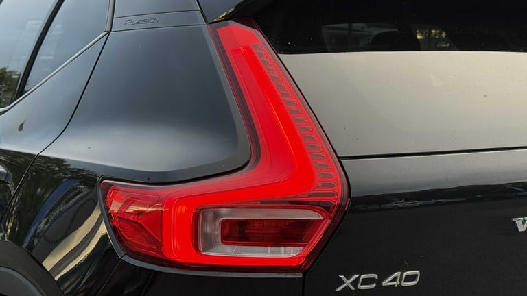 2020 Volvo XC40 1.5 T3 [163] R DESIGN 5dr Geartronic ESTATE PETROL Automatic