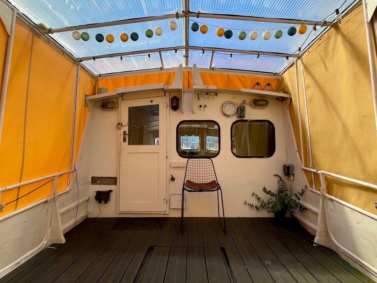 House Boat, Rope Street, SE16