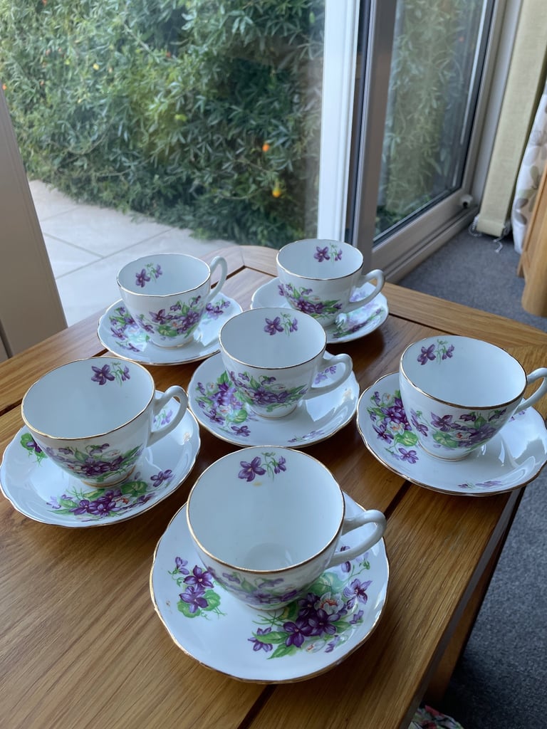 image for Vintage set of six cups and saucers 