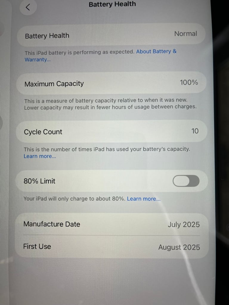 New condition Ipad 2025 A16 11th gen Pink. Apple Warranty until August 2026 Battery health 100%