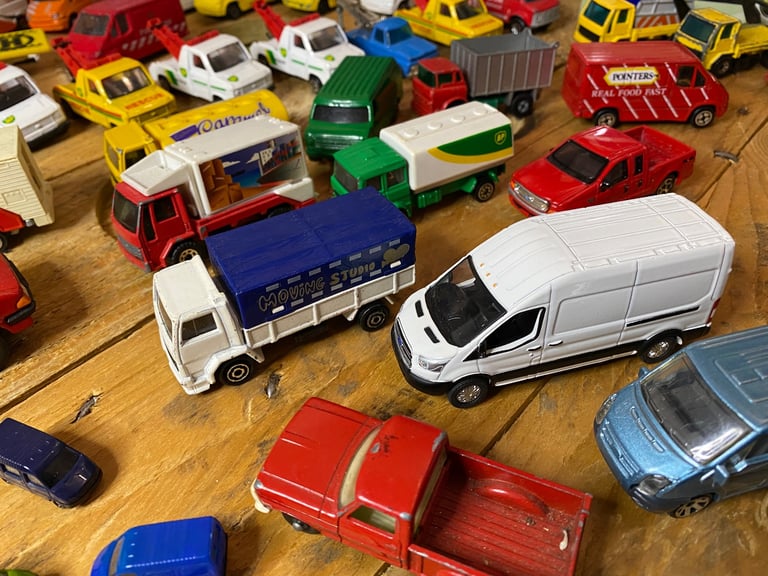 ford model cars vans trucks lorrys transit 