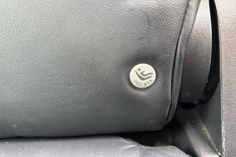  Mitsubishi Outlander PHEV 2.0h 12kwh 4hs Suv 5dr Petrol Plug In Hybrid CVT 4wd