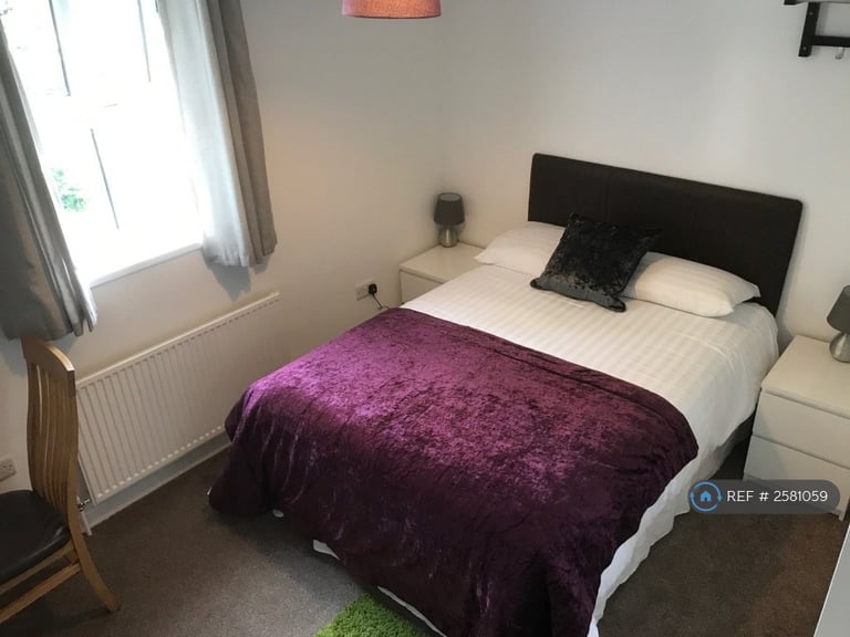 1 bedroom in Wostenholm Road, Sheffield, S7 (#2581059)