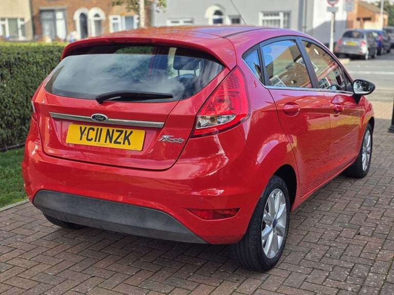 2011 Ford Fiesta 1.4 Zetec 5dr HATCHBACK PETROL Manual