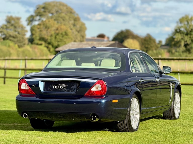 2009 Jaguar XJ 2.7 TDV6 Executive X358