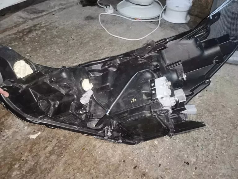 Toyota Prius Plus Headlight 2016-2022 Driver Side LED