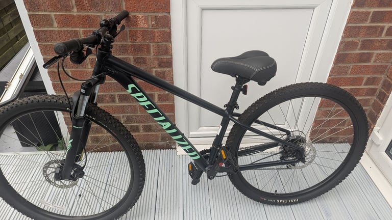 image for Specialized rock-hopper 