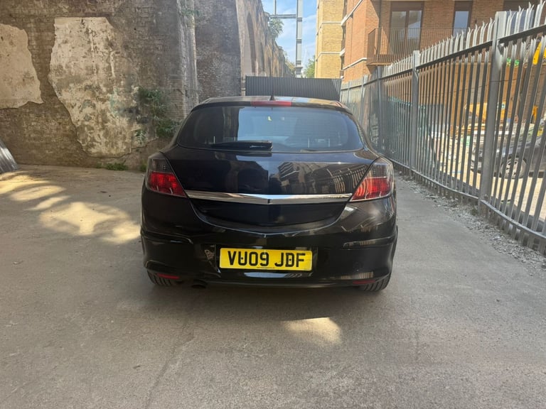 Vauxhall, ASTRA, Hatchback, 2009, Manual, 1598 (cc), 3 doors