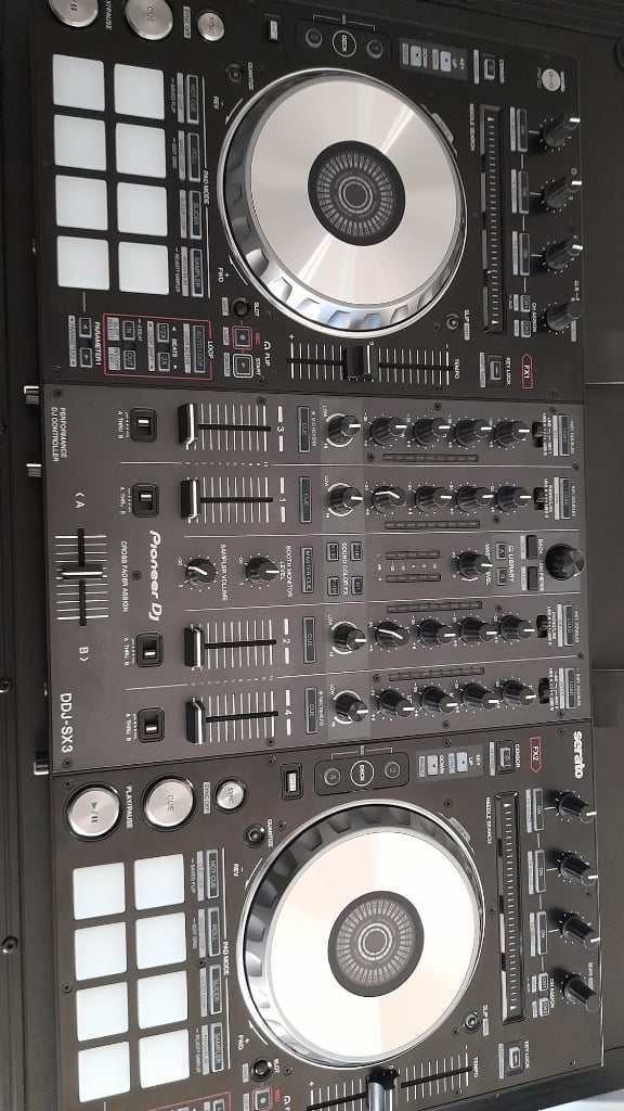 Pioneer DJ DDJ-SX3 