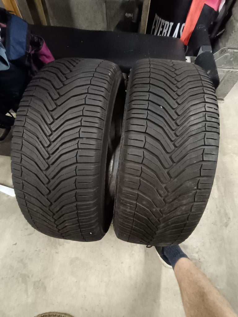 Winter tyres 