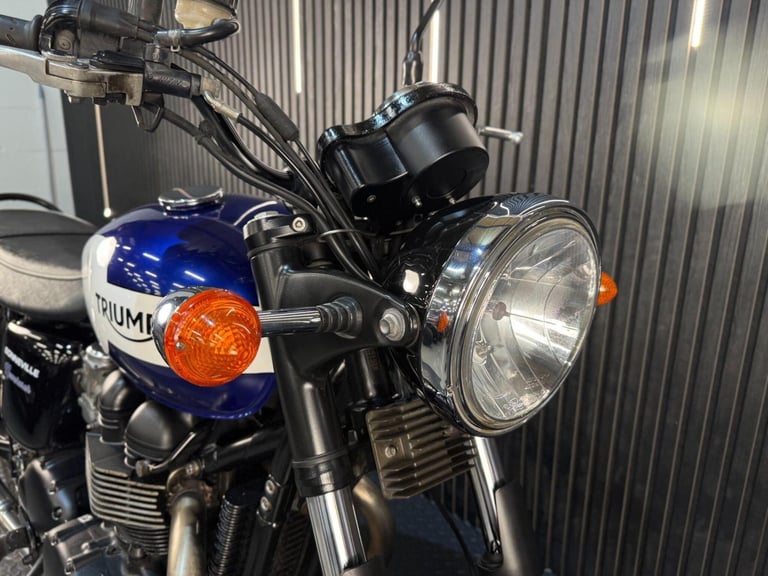 2015 Triumph Bonneville Newchurch 865