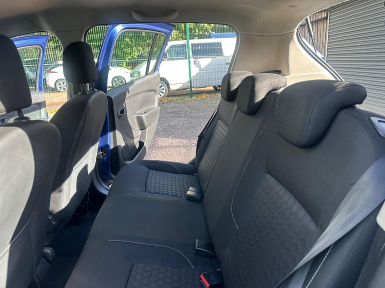 2013 Dacia Sandero 0.9 TCe Laureate Euro 5 5dr HATCHBACK Petrol Manual