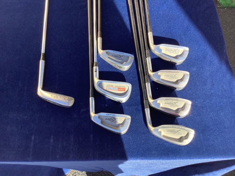 Set of John Letters graphite golf clubs, in a lovely Donnay golf bag. 