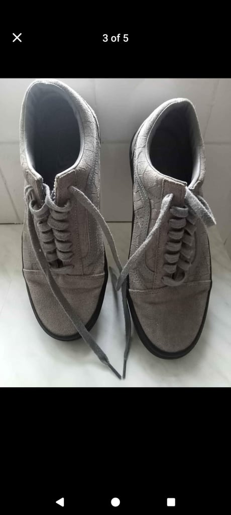 1 pair Ltd Vans 1 pair Dr Martens 
